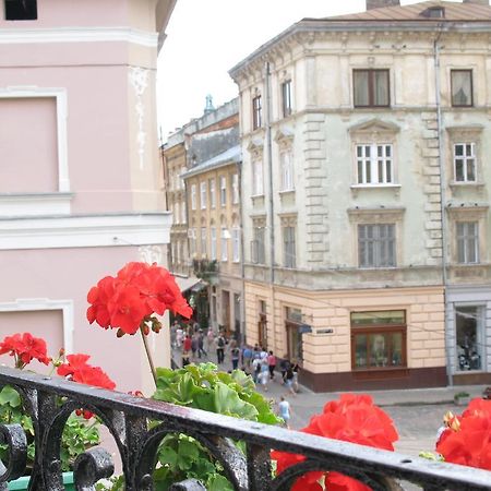 Old Town Apartments Lvov Pokoj fotografie